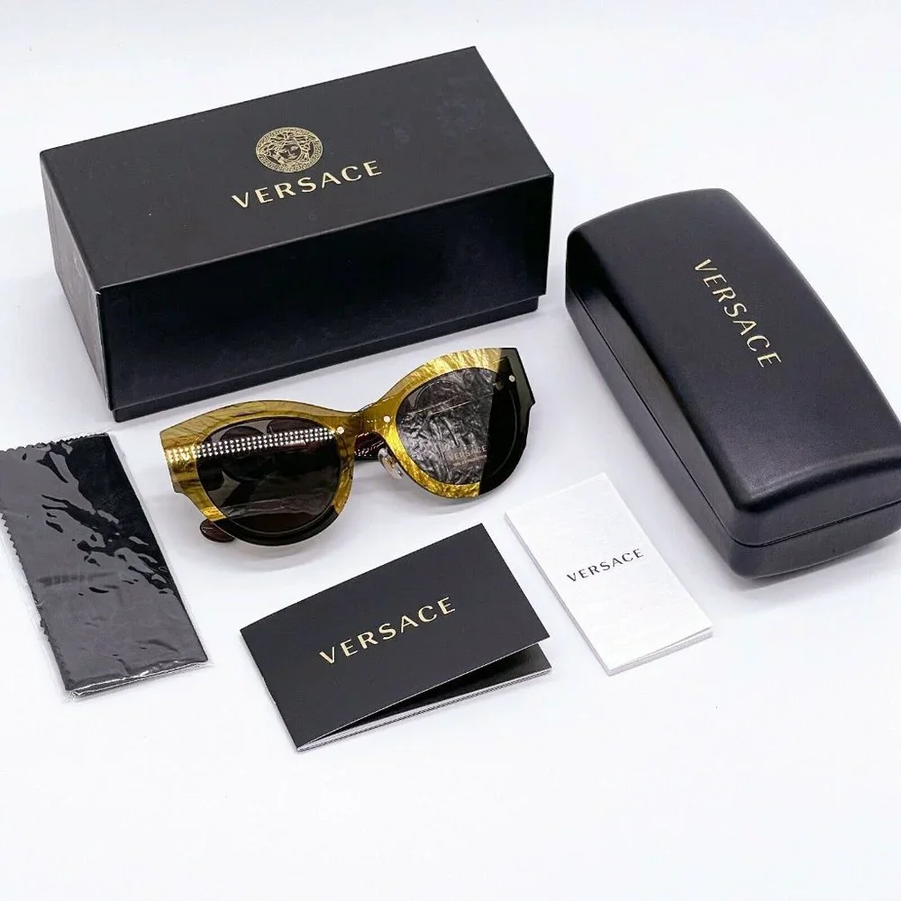Sale! New Versace Gold Cat Eye Sunglasses - Picture 8 of 8
